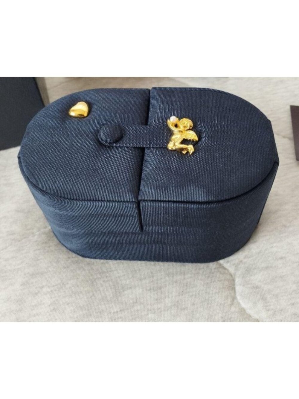 NU MIKIMOTO blue oval Jewlery case  Jewalry box angel 1 pearl